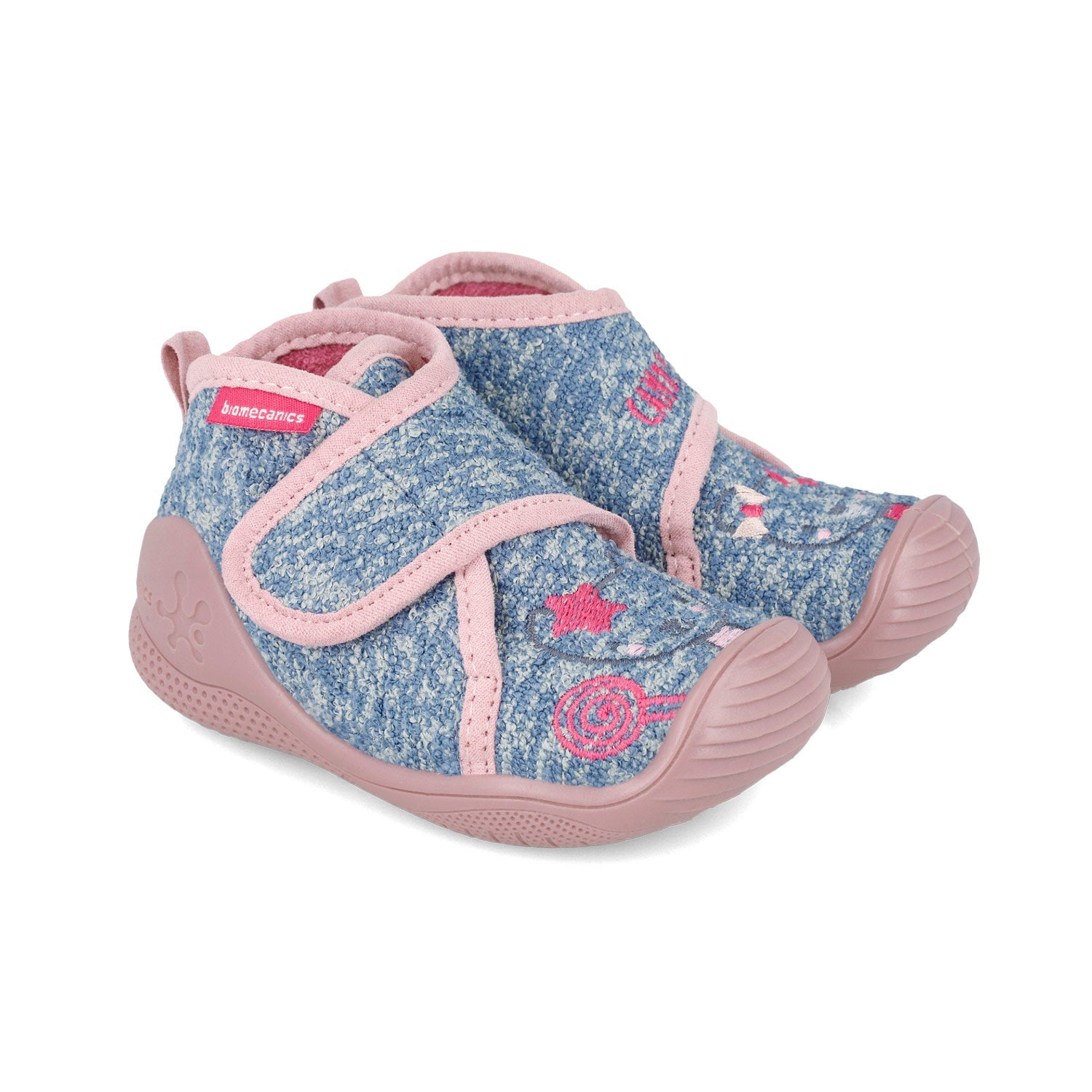 BIOMECANIC 241152A008 - CALZADO PARA NIÑO CORTE TEXTIL Y PISO SINTETICO