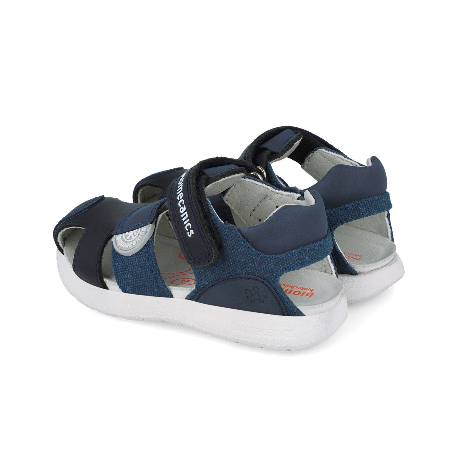 BIOMECANICS SANDALIA PARA NIÑO CORTE DE PIEL Y PISO SINTETICO 252214A089