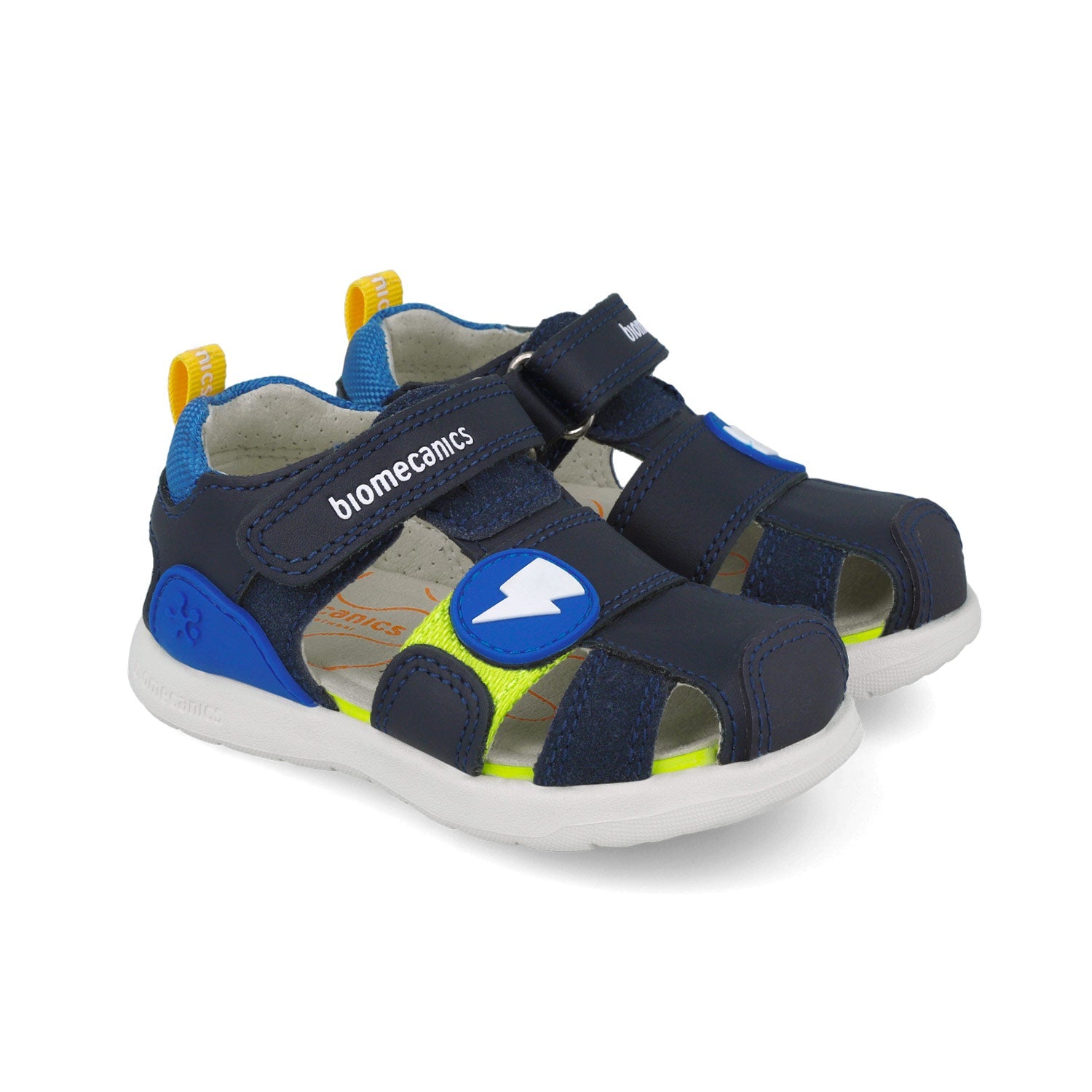 BIOMECANICS SANDALIA PARA NIÑO CORTE DE PIEL Y PISO SINTETICO 252216A089