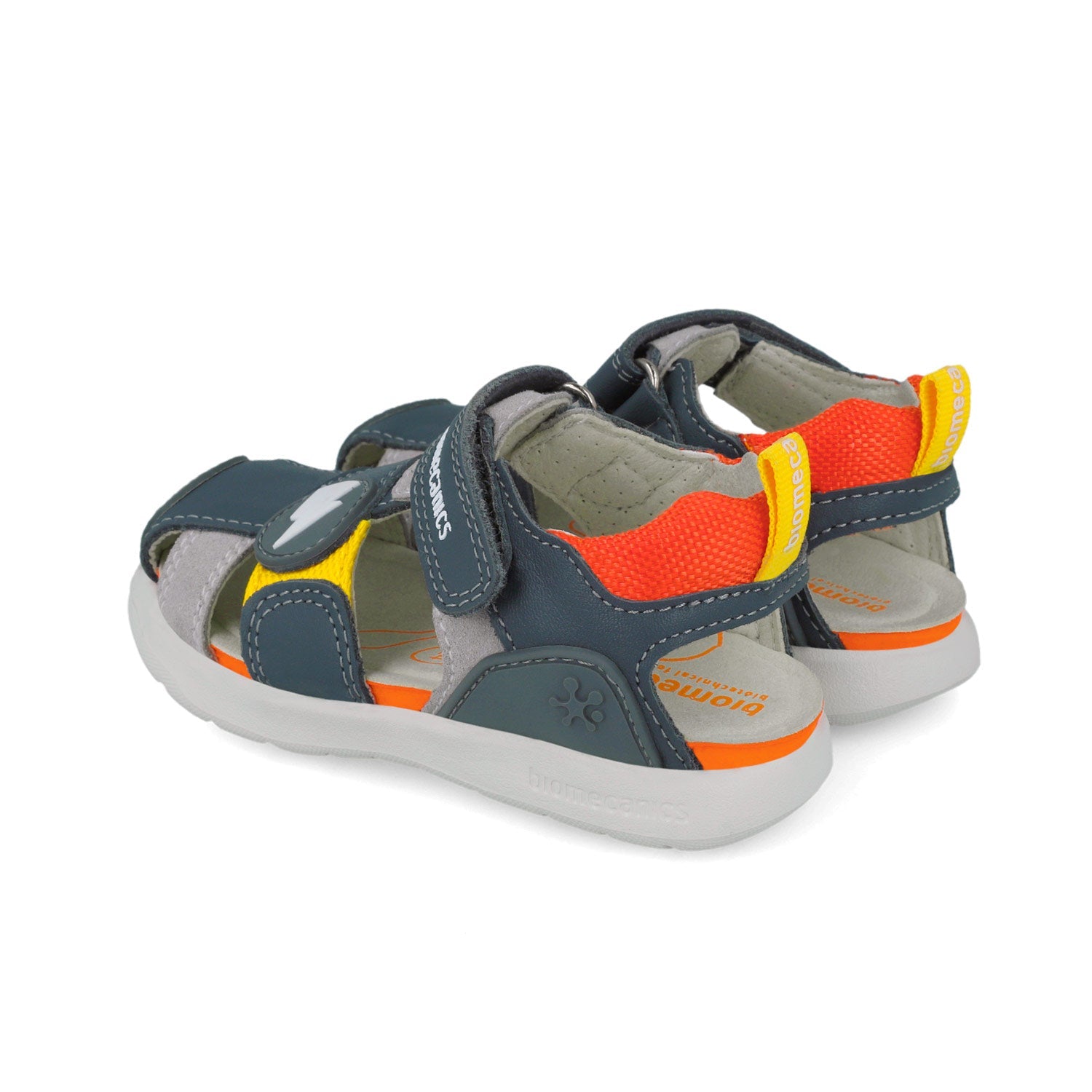 BIOMECANICS SANDALIA PARA NIÑO CORTE DE PIEL Y PISO SINTETICO 252216B213