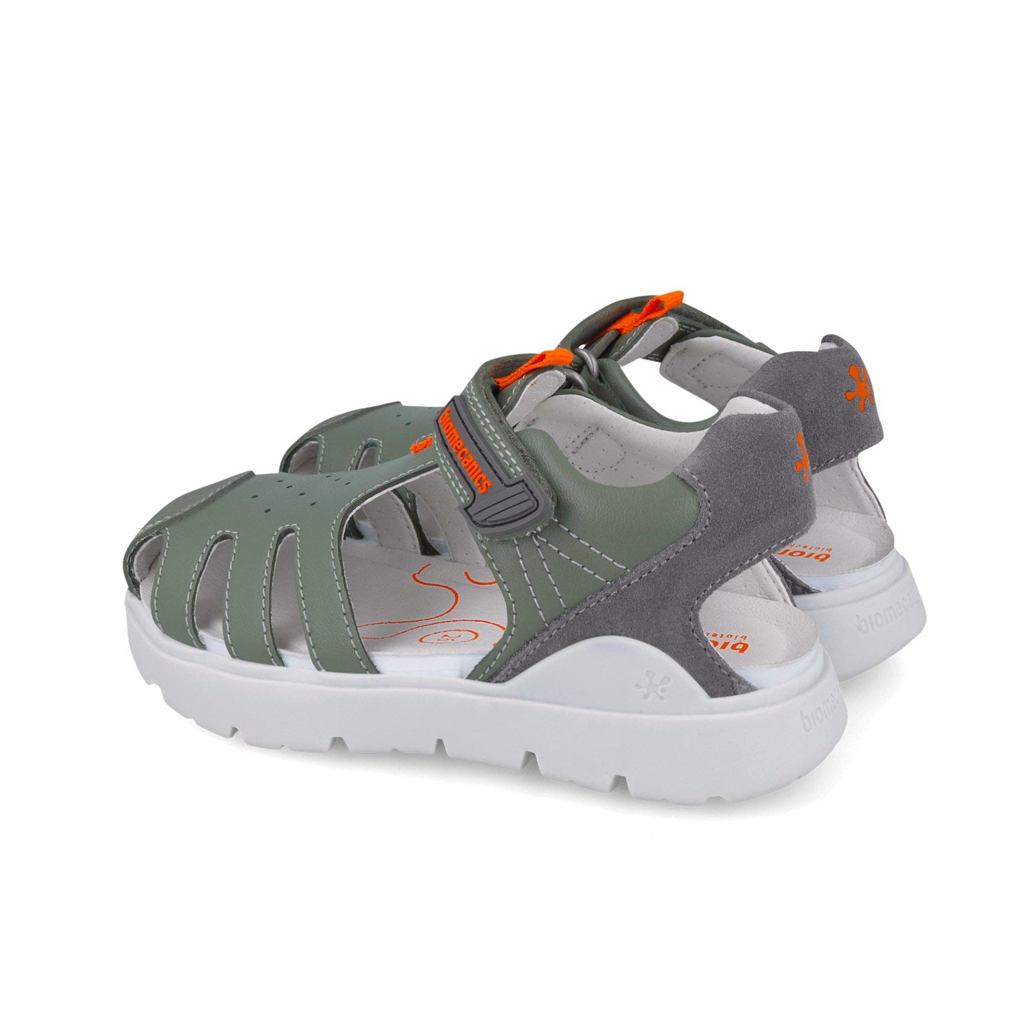 BIOMECANICS SANDALIA PARA NIÑO CORTE DE PIEL Y PISO SINTETICO 252228B830